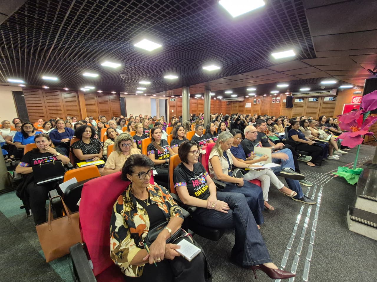 II Simpósio Municipal de Educação Inclusiva debate desafios e possibilidades no atendimento a estudantes com TEA